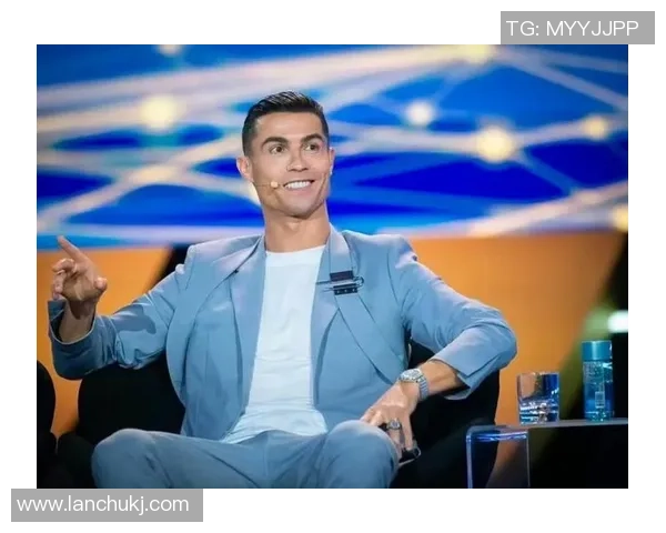 众多足球明星齐声支持C罗展现团结精神与友谊之美 众多足球明星齐声支持C罗展现团结精神与友谊之美