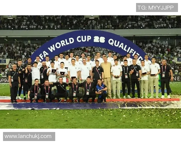 四国足球明星齐聚一堂展现激情与荣耀的绿茵盛宴